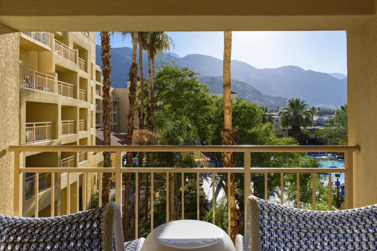 Renaissance Palm Springs Hotel Bagian luar foto